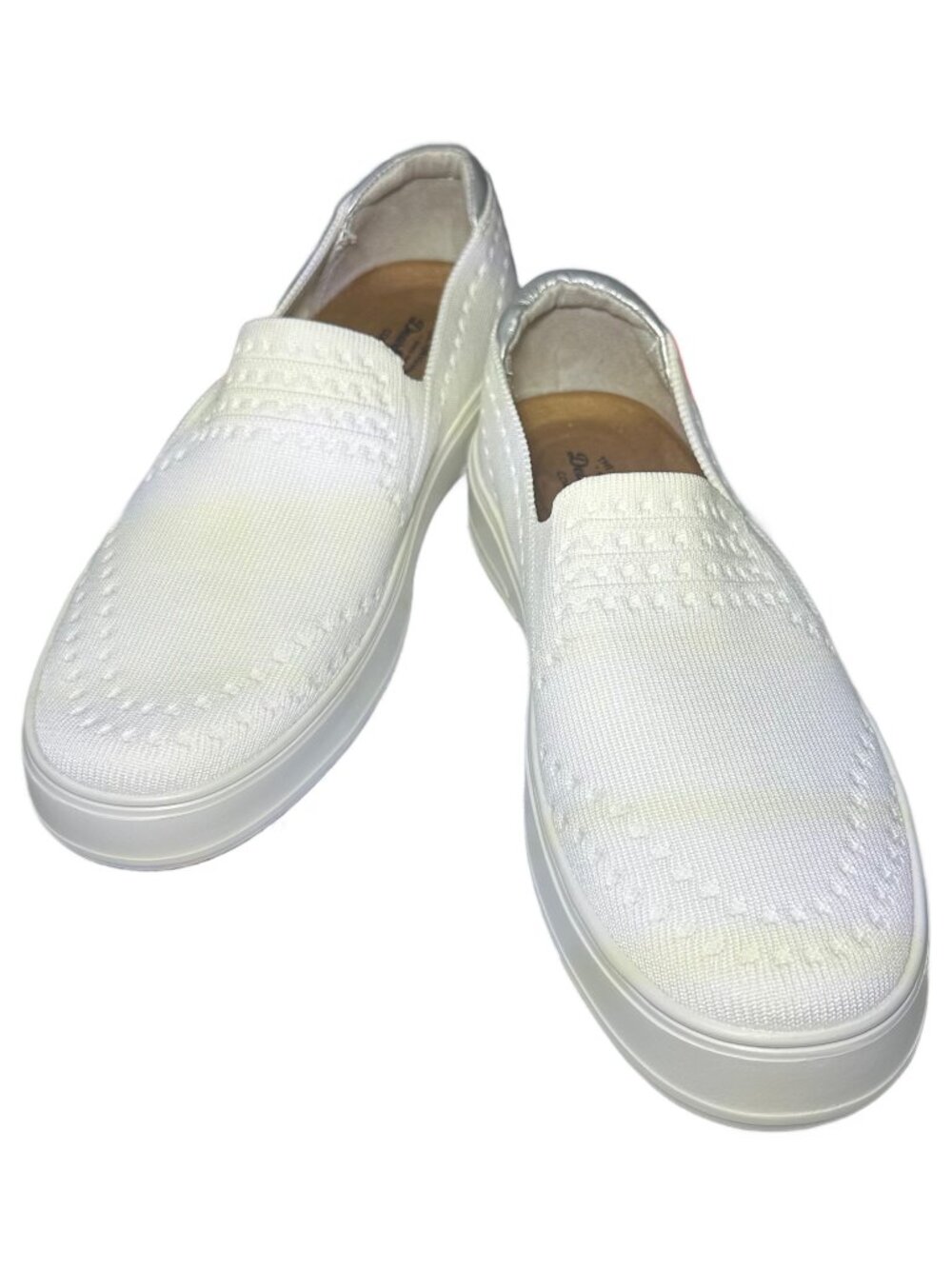NWOT Dearfoams Women's Slip-On Loafers with Arch Support, White, Sizes 8 & 9